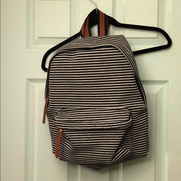 pull and bear leather backpack